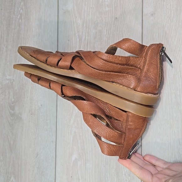 Born Women Brown Leather Woven Sandals Zip Back Sandals Shoes Sz 8M - Picture 9 of 13